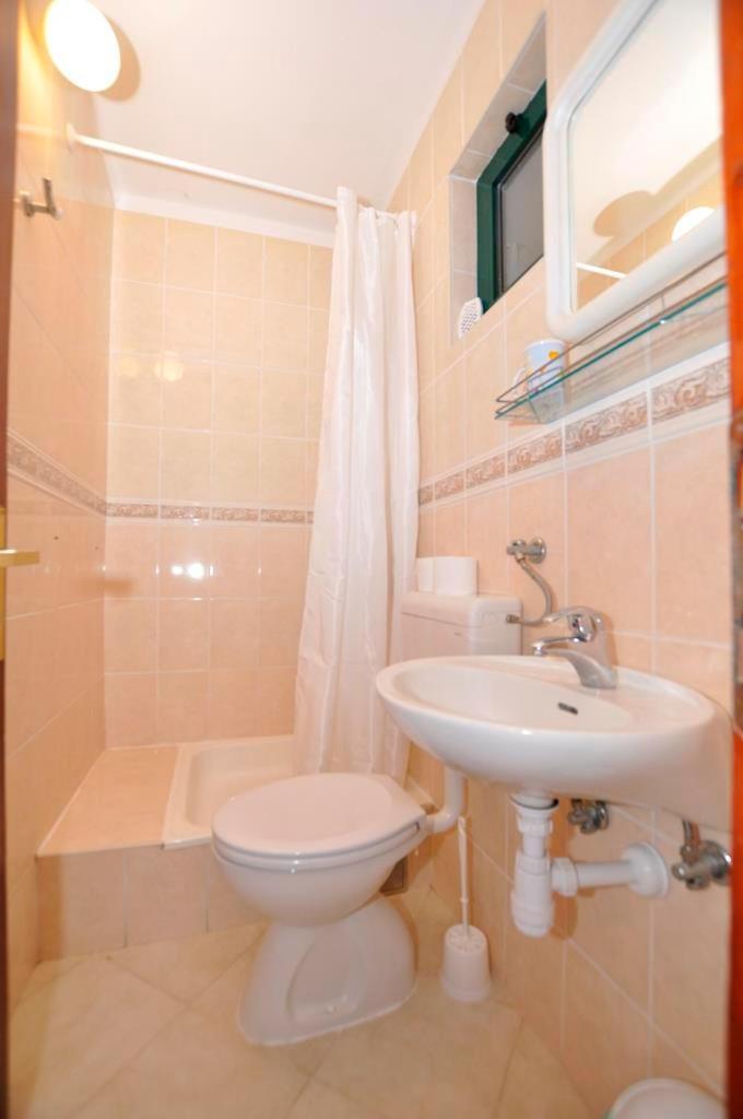 Apartmani More ดริเวนิก ภายนอก รูปภาพ